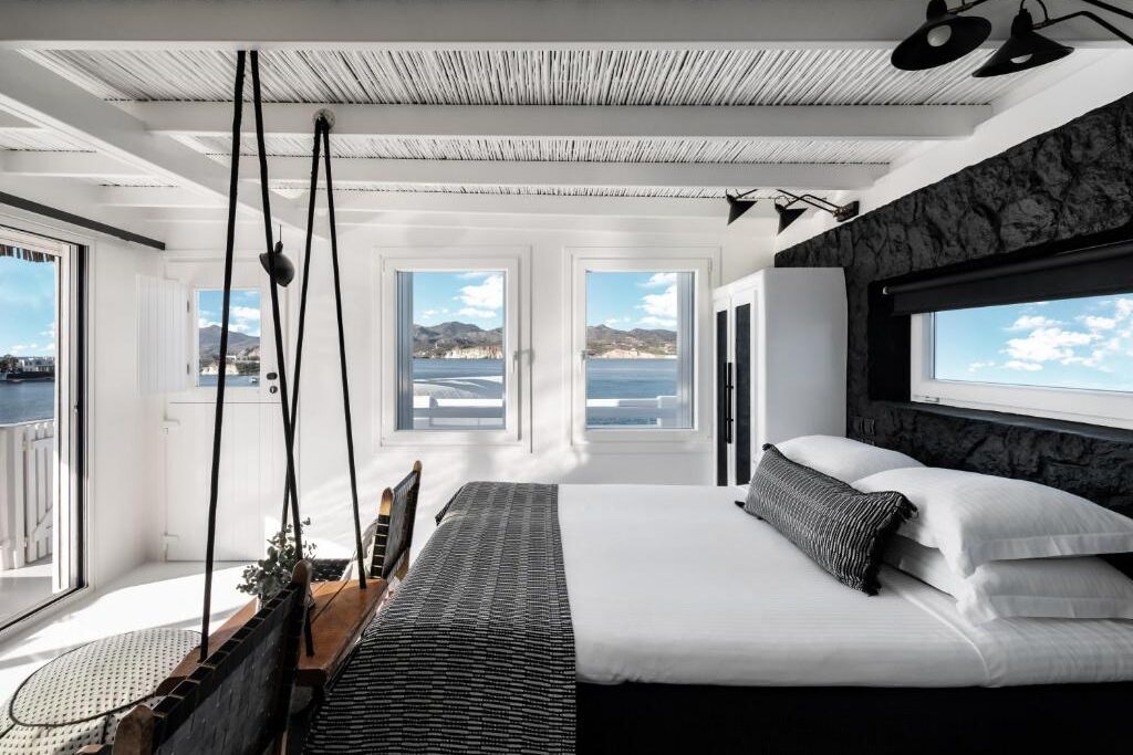Captain Zeppos Suites & Villa a Pollonia, Milos: suite e villa 