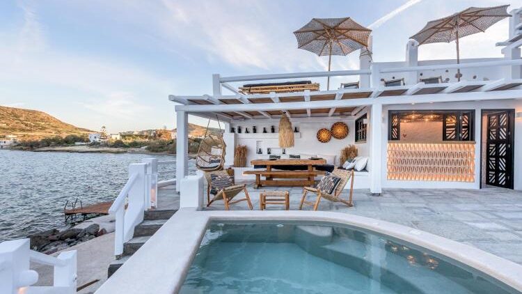 Captain Zeppos Suites & Villa, Milos