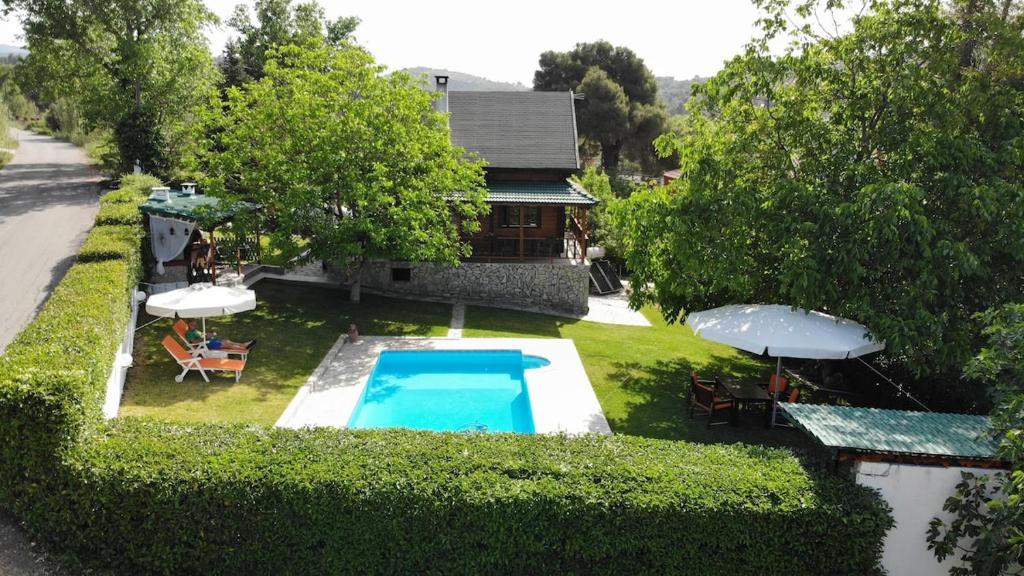cottage legno evia dove dormire