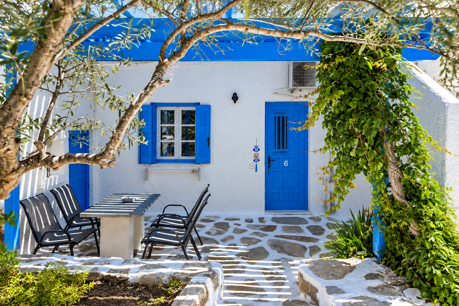 muses glyfada naxos studios sulla spiaggia