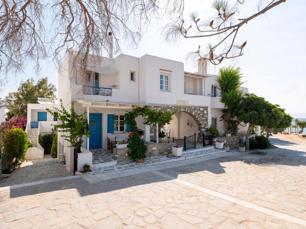 akteon hotel paros dove dormire